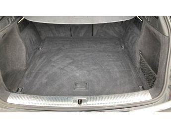 Audi Q5 40 TDI Quattro S Line 5dr S Tronic Diesel Estate