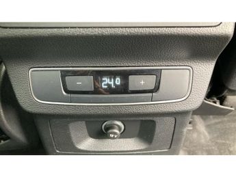 Audi Q5 40 TDI Quattro S Line 5dr S Tronic Diesel Estate
