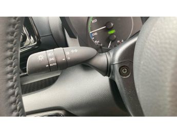 Toyota Yaris 1.5 Hybrid Icon 5dr CVT Hybrid Hatchback