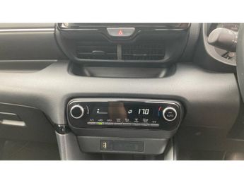 Toyota Yaris 1.5 Hybrid Icon 5dr CVT Hybrid Hatchback