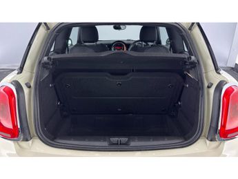 MINI Hatchback 1.5 Cooper 3dr Auto Petrol Hatchback