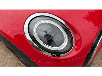 MINI Hatchback 1.5 Cooper Exclusive Premium 5dr Auto Petrol Hatchback