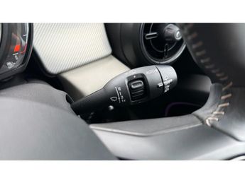 MINI Hatchback 1.5 Cooper Exclusive Premium 5dr Auto Petrol Hatchback