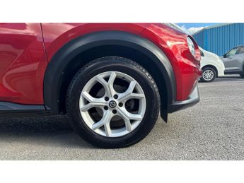 Nissan Juke 1.0 DiG-T 114 N-Connecta 5dr DCT Petrol Hatchback