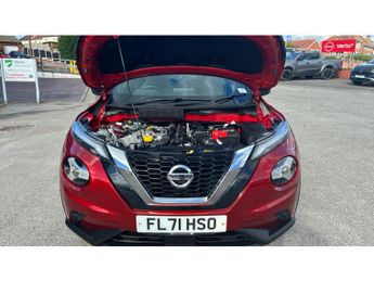 Nissan Juke 1.0 DiG-T 114 N-Connecta 5dr DCT Petrol Hatchback