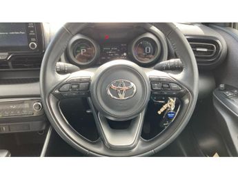 Toyota Yaris 1.5 Hybrid Design 5dr CVT Hybrid Hatchback