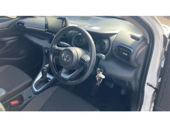 Toyota Yaris 1.5 Hybrid Design 5dr CVT Hybrid Hatchback
