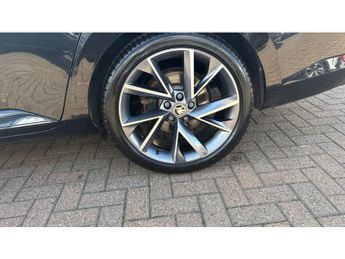 Skoda Superb 2.0 TSI 190 Sport Line Plus 5dr DSG Petrol Estate