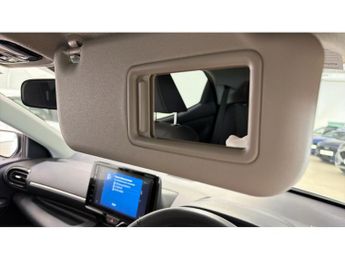 Toyota Yaris 1.5 Hybrid Design 5dr CVT Hybrid Hatchback