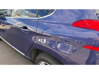 Peugeot 2008 1.6 e-HDi Allure 5dr EGC Diesel Estate