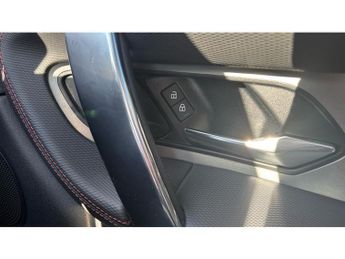 Land Rover Discovery Sport 1.5 P300e R-Dynamic SE 5dr Auto [5 Seat] Station Wagon