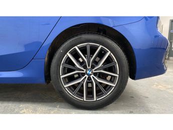BMW 2 Series 220i MHT M Sport 5dr DCT Petrol Hatchback