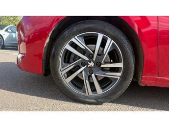 Peugeot 208 1.2 PureTech 130 Allure Premium + 5dr EAT8 Petrol Hatchback