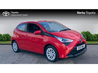 Toyota AYGO 1.0 VVT-i X-Play 5dr x-shift Petrol Hatchback