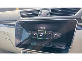 Skoda Superb 2.0 TSI 272 Laurin + Klement 4X4 5dr DSG Petrol Hatchback