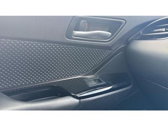 Toyota C-HR 1.8 Hybrid Design 5dr CVT Hybrid Hatchback