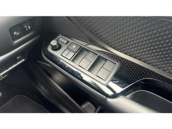 Toyota C-HR 1.8 Hybrid Design 5dr CVT Hybrid Hatchback