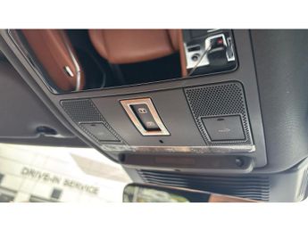 Jaguar F-Pace 2.0 D200 R-Dynamic SE Black 5dr Auto AWD Diesel Estate