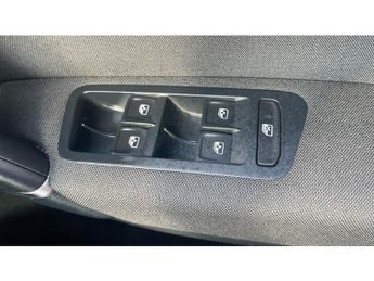 Volkswagen Golf SV 1.5 TSI EVO 130 SE [Nav] 5dr DSG Petrol Hatchback