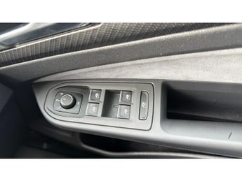 Volkswagen Golf 1.5 eTSI 150 R-Line 5dr DSG Petrol Hatchback