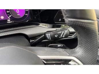 Volkswagen Golf 1.5 eTSI 150 R-Line 5dr DSG Petrol Hatchback