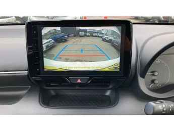 Toyota Yaris 1.5 Hybrid Icon 5dr CVT Hybrid Hatchback