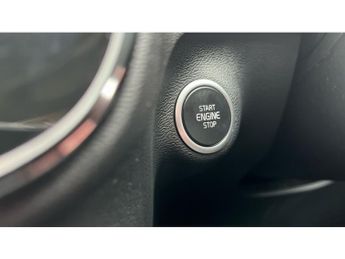 Volvo XC40 2.0 B4P Inscription Pro 5dr AWD Auto Petrol Estate