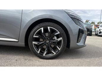 Renault Clio 1.6 E-TECH full hybrid 145 Techno 5dr Auto Hybrid Hatchback