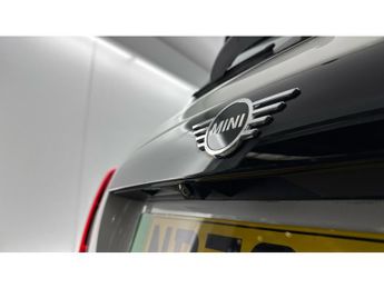 MINI Hatchback 135kW Cooper S Level 3 33kWh 3dr Auto Electric Hatchback