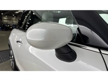 MINI Hatchback 135kW Cooper S Level 3 33kWh 3dr Auto Electric Hatchback
