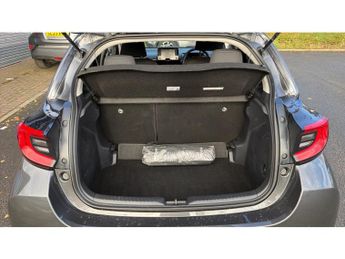 Toyota Yaris 1.5 Hybrid Design 5dr CVT Hybrid Hatchback