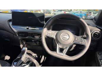Nissan Juke 1.0 DiG-T N-Connecta 5dr DCT Petrol Hatchback