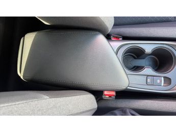 Nissan Juke 1.0 DiG-T N-Connecta 5dr DCT Petrol Hatchback