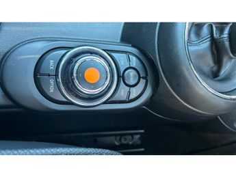 MINI Hatchback 1.5 Cooper Exclusive II 3dr Auto Petrol Hatchback