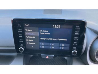 Toyota Yaris 1.5 Hybrid Design 5dr CVT Hybrid Hatchback