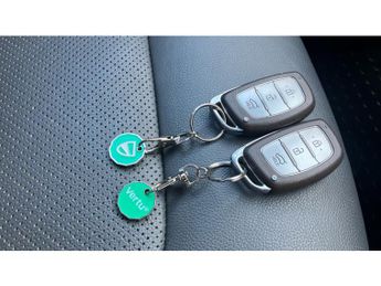 Hyundai IONIQ 1.6 GDi Plug-in Hybrid Premium SE 5dr DCT Hatchback