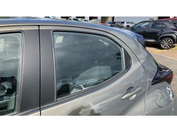 Toyota Yaris 1.5 Hybrid Icon 5dr CVT Hybrid Hatchback