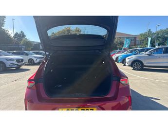 Vauxhall Astra 1.6 Hybrid GS Line 5dr Auto Hatchback