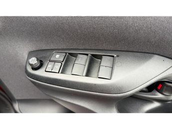 Toyota Yaris Cross 1.5 Hybrid Design 5dr CVT Hybrid Estate