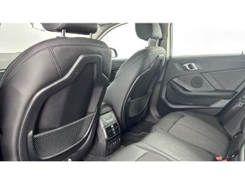 BMW 2 Series 218i Sport 4dr DCT Petrol Saloon