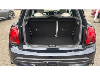 MINI Cooper 2.0 S Exclusive 3dr Auto Petrol Hatchback