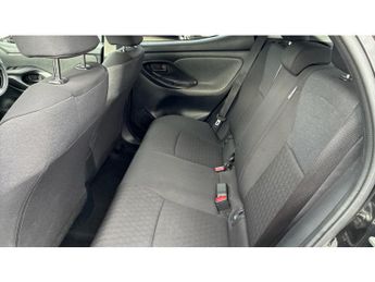Toyota Yaris 1.5 Hybrid Design 5dr CVT Hybrid Hatchback