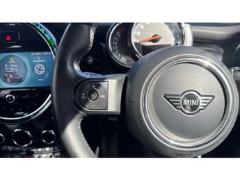 MINI Hatchback 1.5 Cooper Classic 5dr Auto Petrol Hatchback