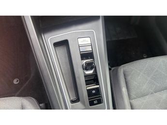 Volkswagen Golf 1.5 eTSI 150 Life 5dr DSG Petrol Hatchback