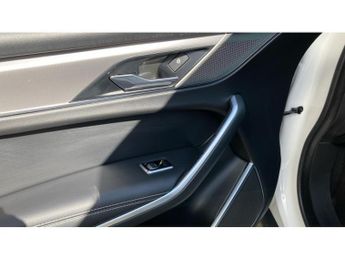 Jaguar F-Pace 2.0 D200 R-Dynamic S 5dr Auto AWD Diesel Estate