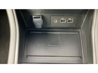 Renault Captur 1.6 E-Tech full hybrid 145 Techno 5dr Auto Hybrid Hatchback