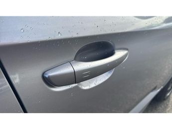 Vauxhall Grandland 1.5 Turbo D Ultimate 5dr Auto Diesel Hatchback