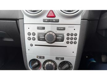 Vauxhall Corsa 1.2 Exclusiv 3dr [AC] Petrol Hatchback