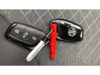 MG HS 1.5 T-GDI Hybrid+ SE 5dr Auto Hybrid Hatchback