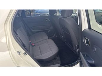 Hyundai INSTER 85kW 02 49kWh 5dr Auto Electric Hatchback